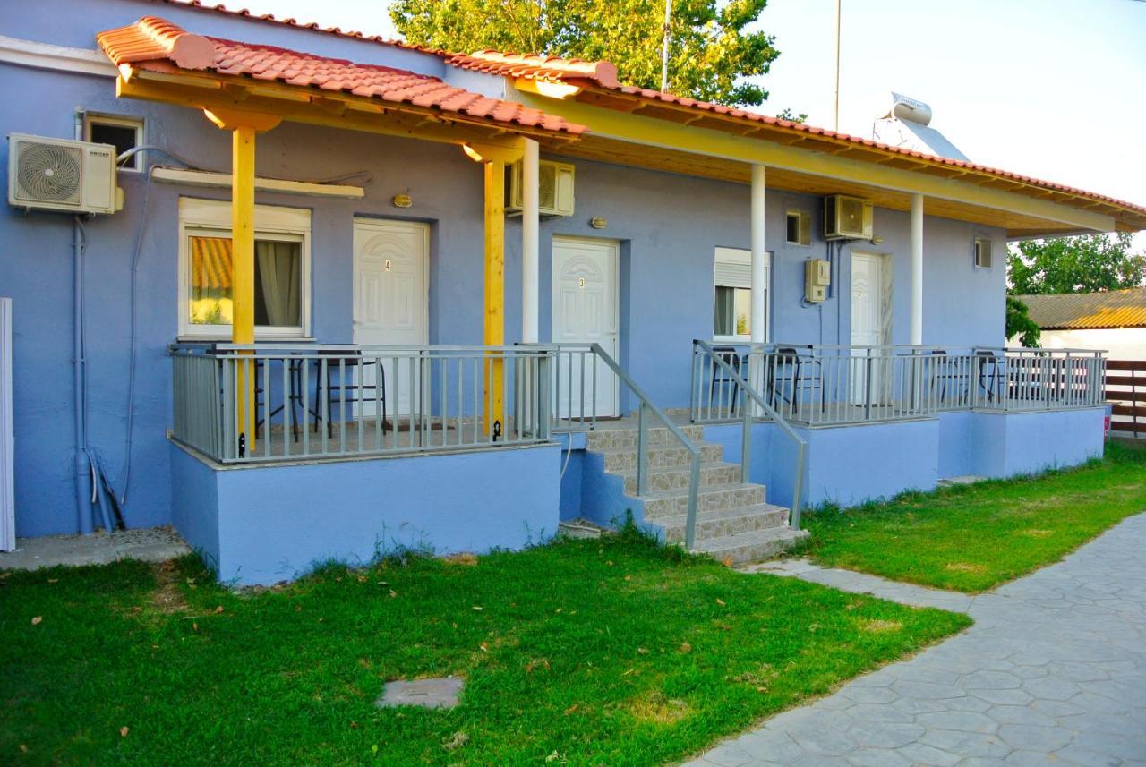 Kremasti Rooms Exteriör bild
