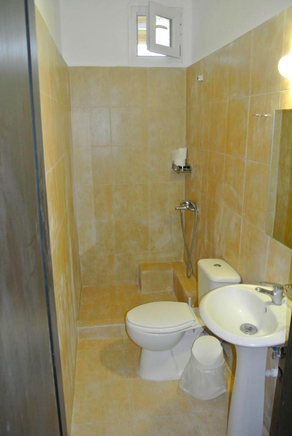 Kremasti Rooms Exteriör bild